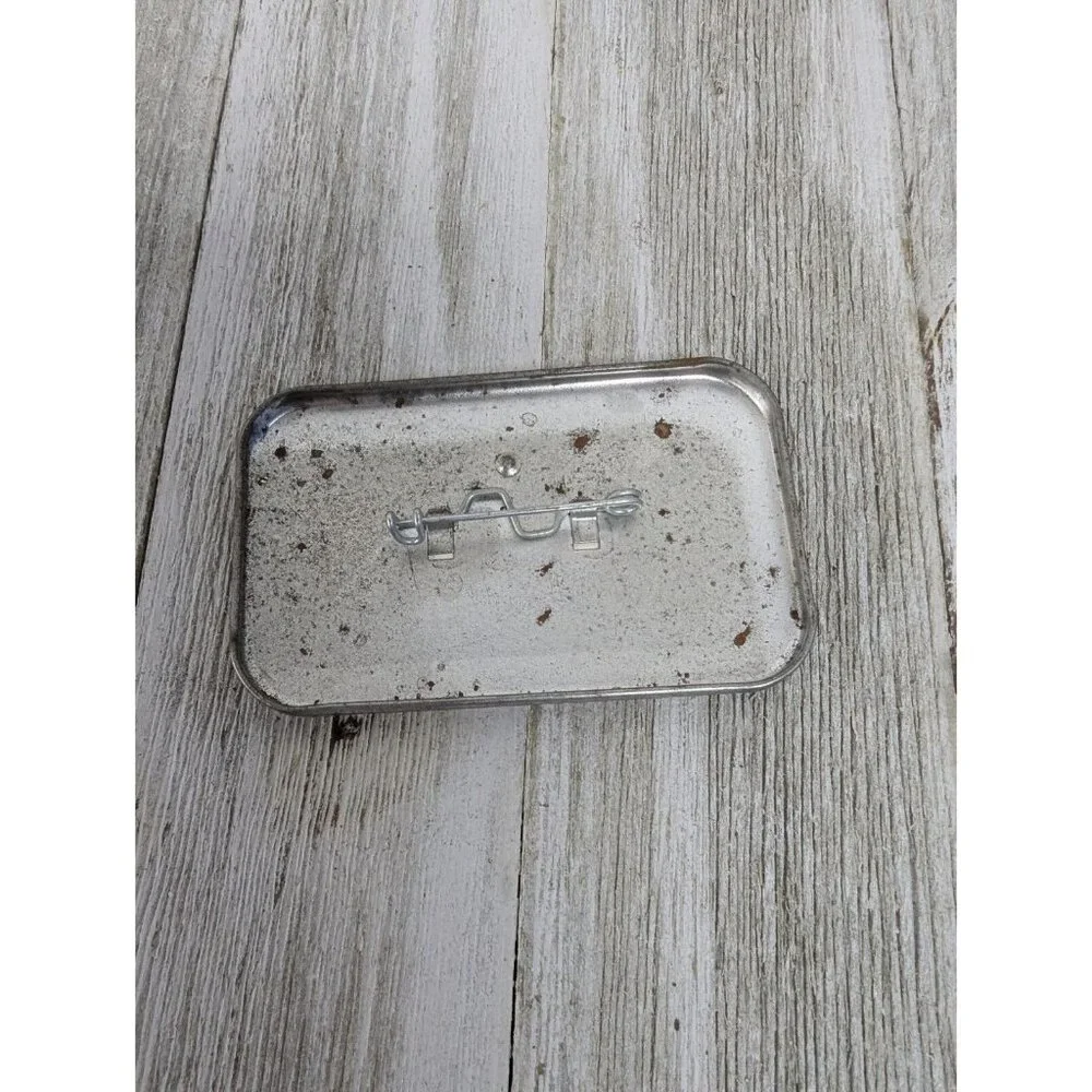 Watch NFL Players Compete Live Wal-Mart Pinback Button Pin #2 - Picture 2 of 4